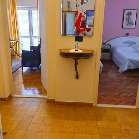 Danica 356 Apartman *