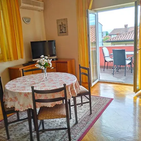 Danica 356 Appartamento Umago